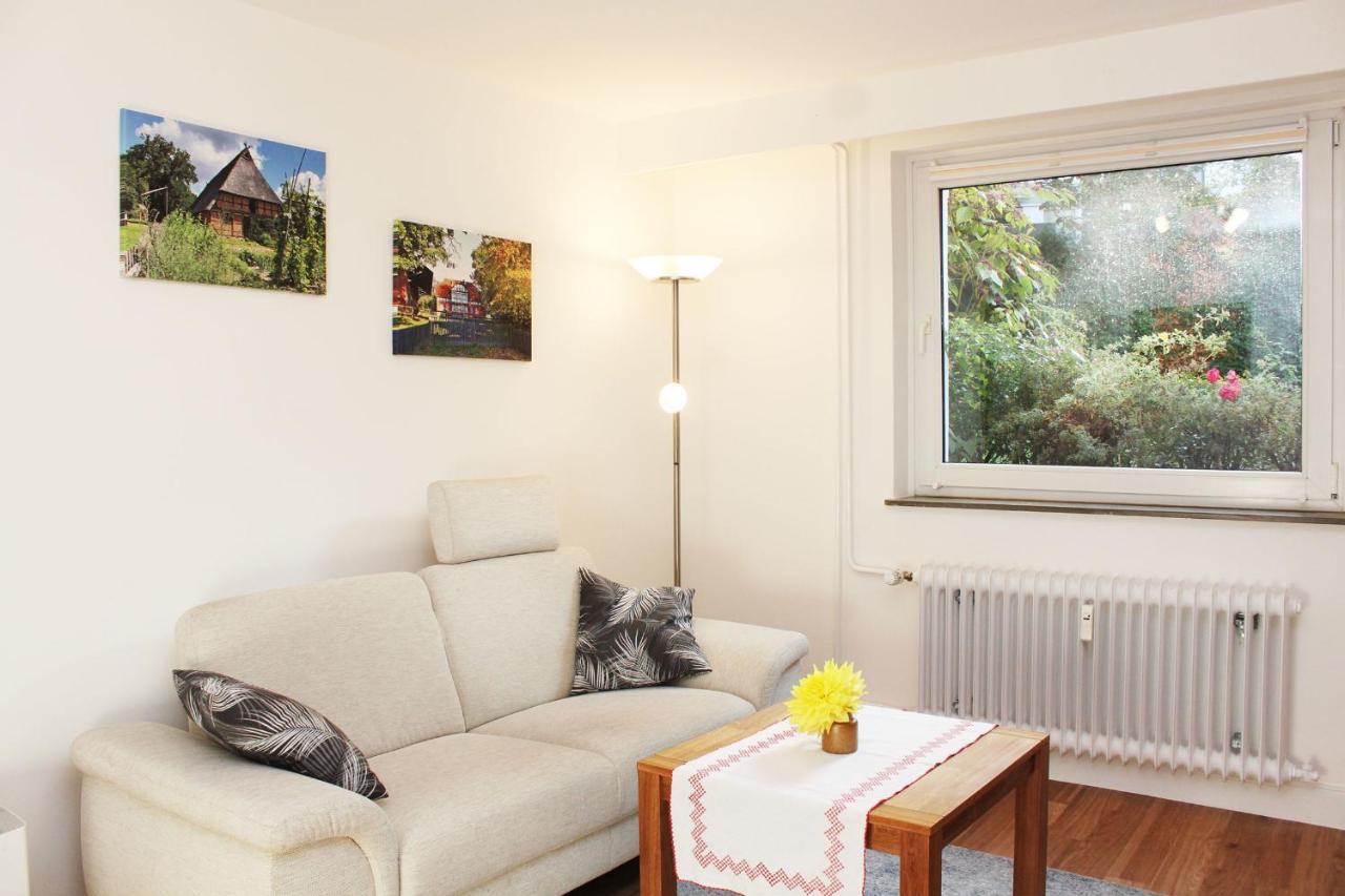 Ferienwohnung Kastanienblick ユルツェン エクステリア 写真