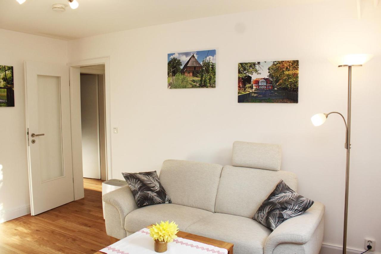 Ferienwohnung Kastanienblick ユルツェン エクステリア 写真